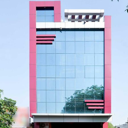 Oyo Flagship Hotel Parag Inn Lucknow Eksteriør bilde